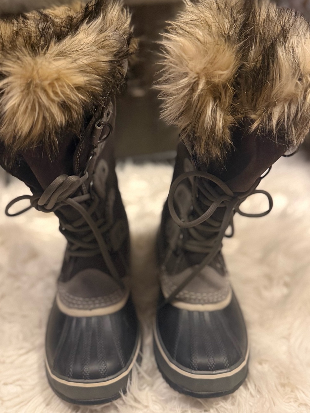 Sorel Women's Brown and Black Faux Fur-Trim Winter Boots